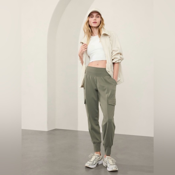 Athleta Venice High Rise Cargo Jogger // Moss - Picture 8 of 12